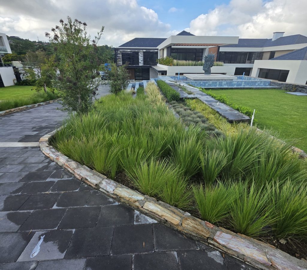 Modern-landscaping-by-Vep-Landscapers-jpg