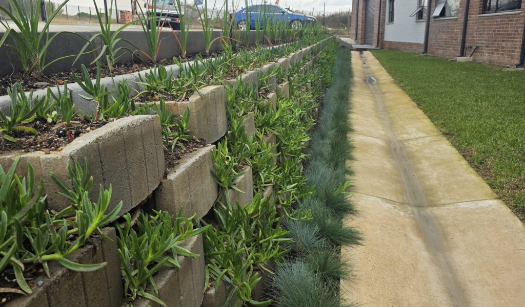 commercial-landscaping-by-Vep-Landscapers-jpg