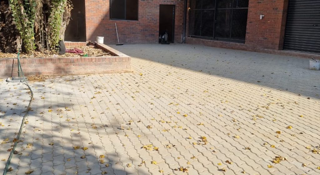 Commercial-Paving-Vep-Landscapers-jpg
