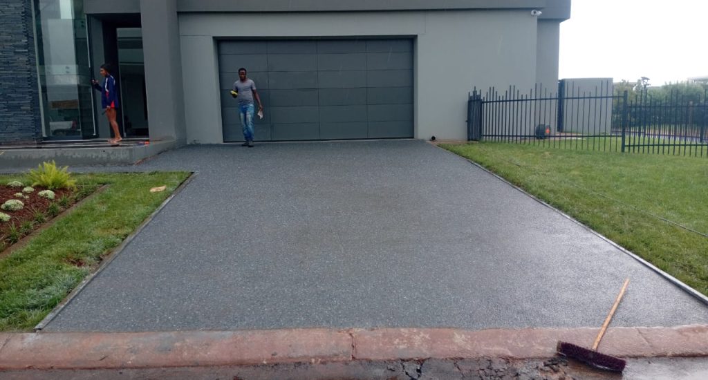 Exposed-aggregate-driveway-Vep-Landscapers-jpg