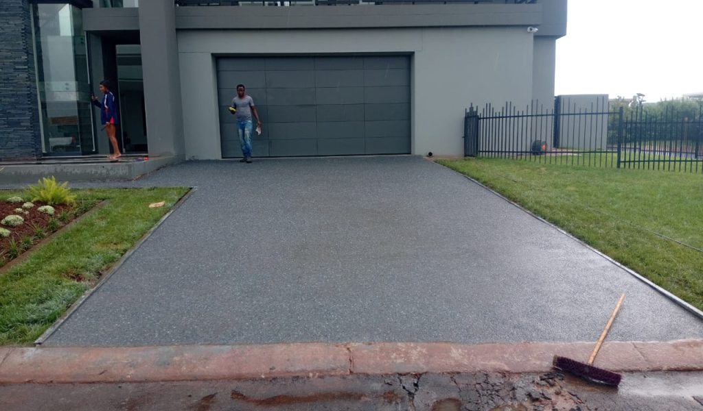 Exposed-aggregate-driveway-Vep-Landscapers-jpg