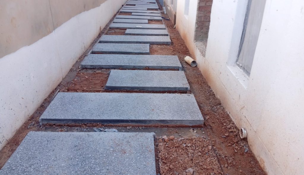 Exposed-aggregate-walkway-to-pool-Surrounds-Vep-Landscapers-jpg