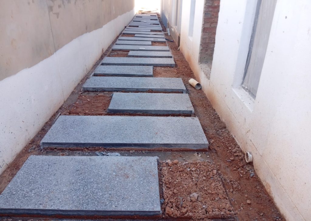 Exposed-aggregate-walkway-to-pool-Surrounds-Vep-Landscapers-jpg