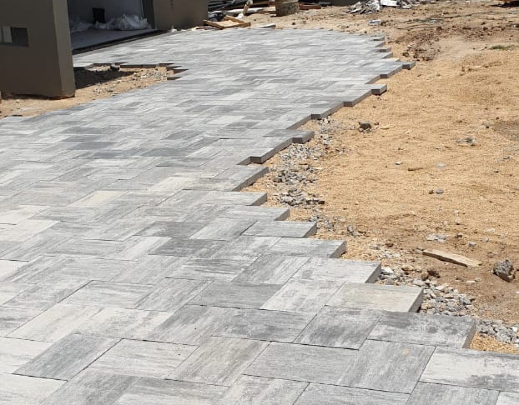 Bosun-Urban-Large-Pavers-by-Vep-Landscapers-jpg